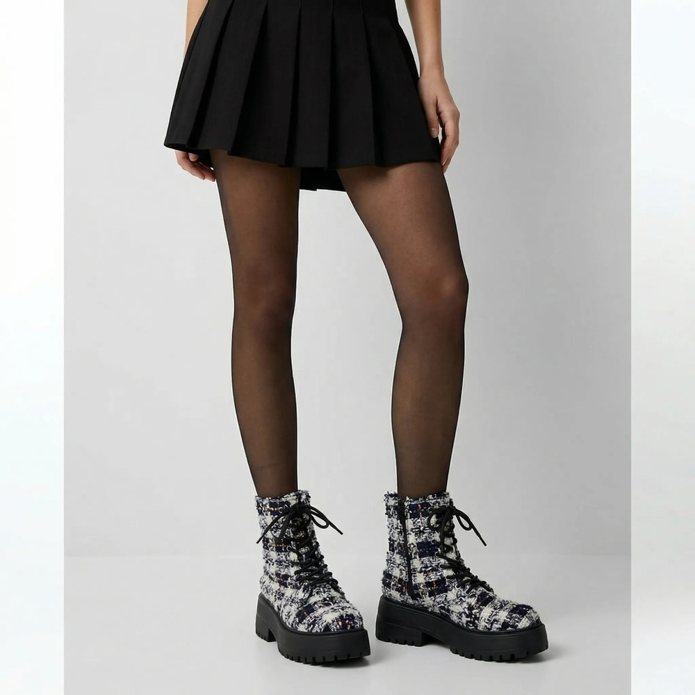 Aqua Combat Boots Cute Goth Tweed Chunky Heel Lace Up Whimsy Goth Preppy 9 NWOT